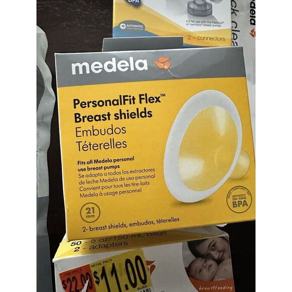 New Medela Lot-Spare Parts Kit Connecters/Membranes/milk Storage bags/tubing/fre - Picture 4 of 9